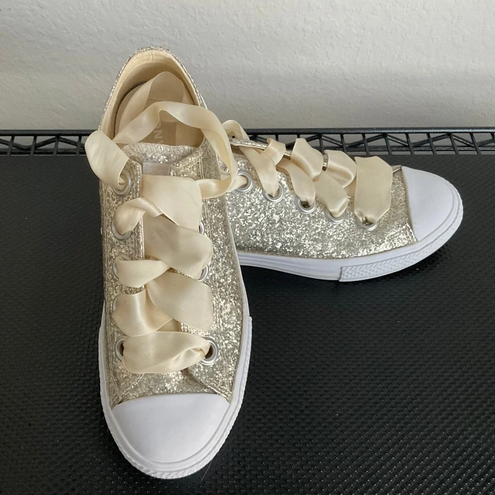 Converse Chuck Taylor All Star Big Eyelet Gold Glitter Ribbon Shoes US 5 662307C
